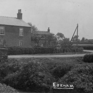 This view of Eskham was made into a postcard.
Unfortunately the date is unknown.