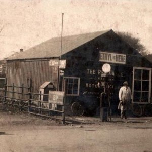 The Red Garage on Sea Dyke Way pre 1935.