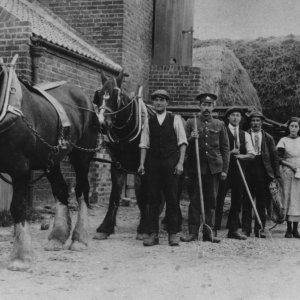 Sea Farm, Marshchapel.
L to R; John Evison, Chris Watson, Jack Hallet, H Hobson, Mrs May White of Tetney "his daughter" and H Hobsons wife.