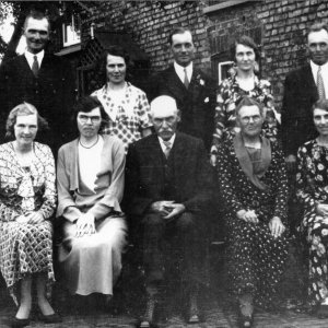 The Evison family.
This photograph was taken at West End, Marshhapel in the 1930s.
Back row: Charlie, Beat, John, Nancy, Tom
Front row: Miriam, Emily, Joseph, Ellen, Gert