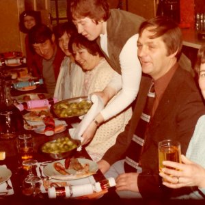 Christmas at the Greyhound - Mid. 70s.
Ruth Jackson serving with Brian and Silvia Riggall in the foreground.