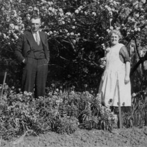 Robert Jacklin and his mother Elizabeth.