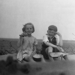 Sandra Todd nee Wilson and Pete Leak - 16 June 1954.
Sandras father worked for Sowbys Shop on the corner of Littlefield Lane and Hallgarth, and used to deliver groceries in the local area.
The lived in a house behind the shop.
