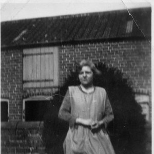 Kathleen Stubbs
She later became Kathleen Williams and taught at Marshchapel School for many years.
This photograph was taken at West End House, West End Lane, Marshchapel.