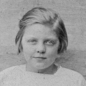 Kathleen Stubbs
She later married and became Kathleen Williams and taught for many years at Marshchapel School.