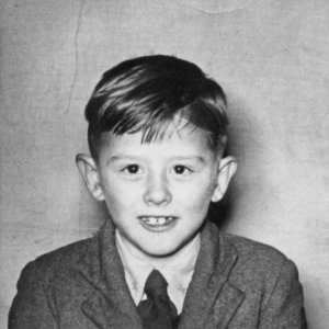 Chris Leak - son of Len and Mirrie
Chris was born in Marshchapel on 15 November 1944 and this school photofraph was taken in the early 1950s.