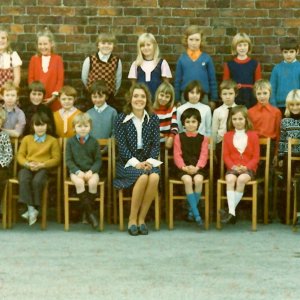 Marshchapel School Lower Juniors - 1974