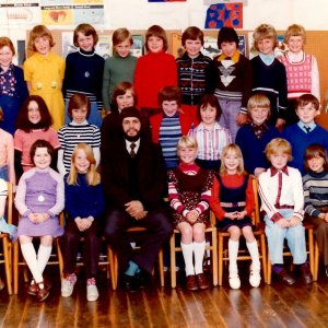 Marshchapel School Lower Juniors - 1977