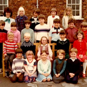 Marshchapel School Lower Juniors - 1985
