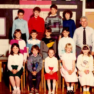 Marshchapel School Upper Juniors - 1987
See accompanying list of names.