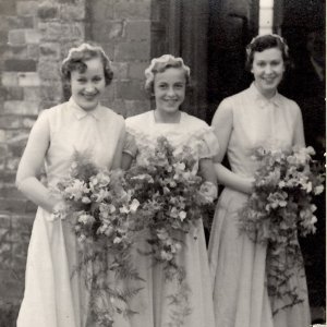 The bridesmaids for the wedding of Brian Cook and Gwen Evison, at the North End Chapel - 26th. June 1954
L to R; Unknown, Janet Wray, Sheila Osbourne.